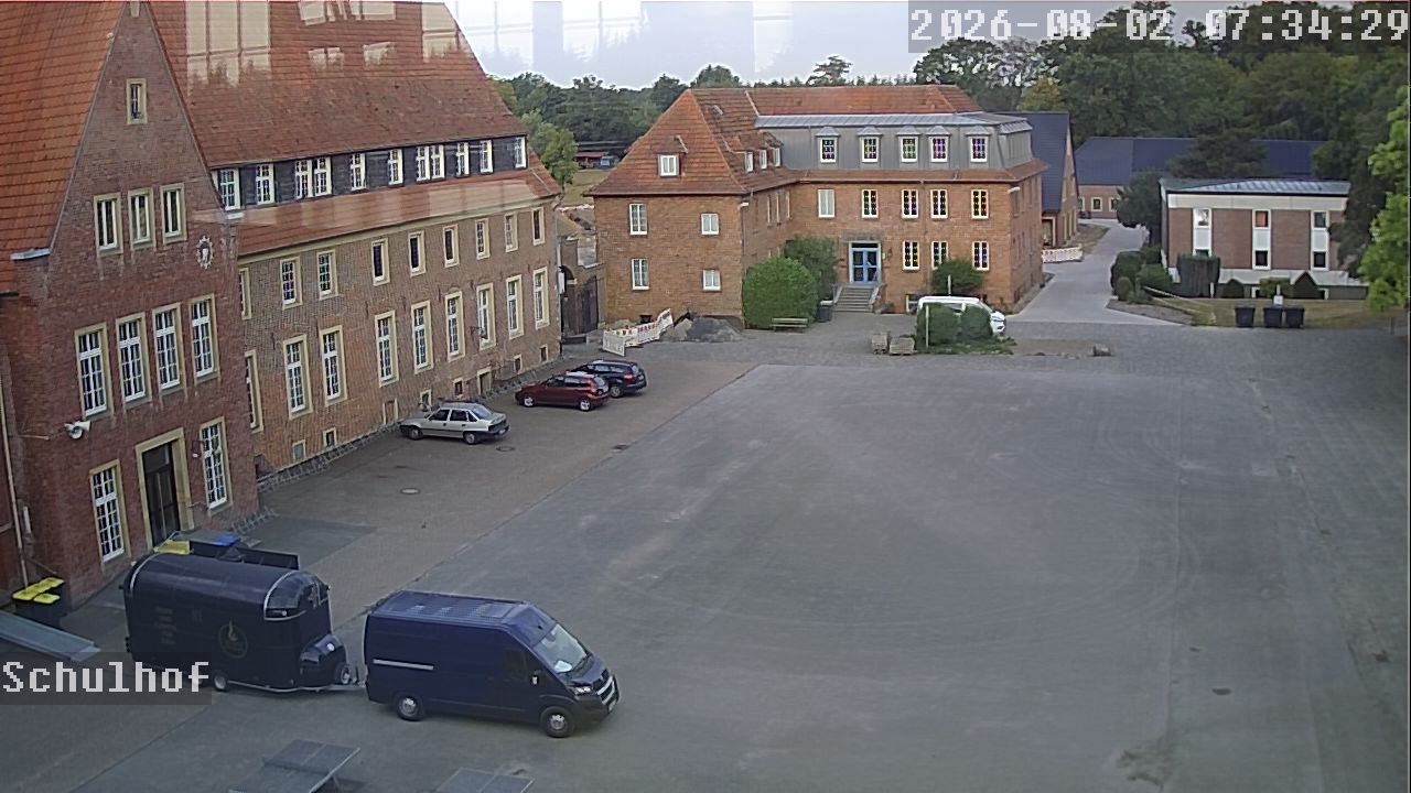 Webcam Schulhof 07:34