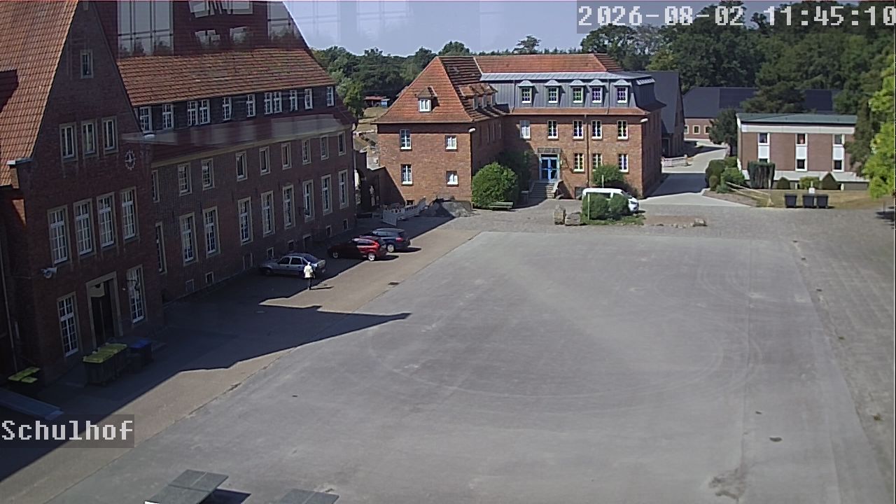 Webcam Schulhof 11:45