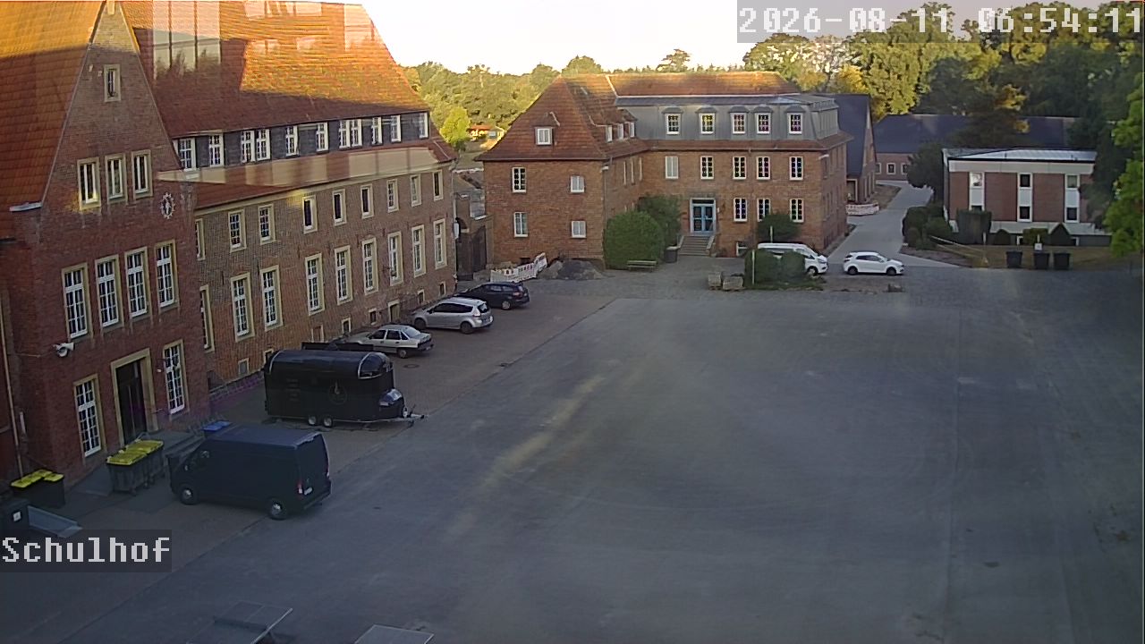 Webcam Schulhof 06:54