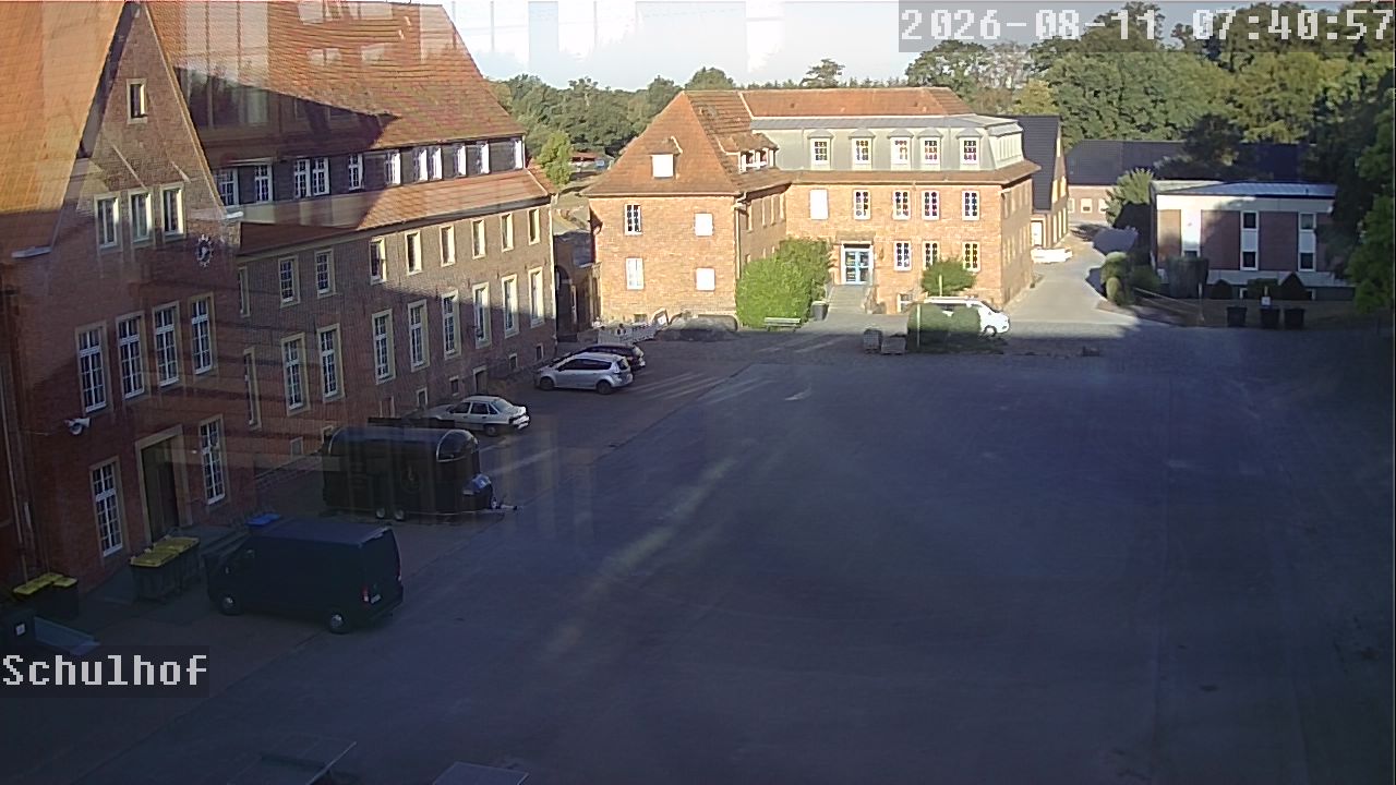 Webcam Schulhof 07:40