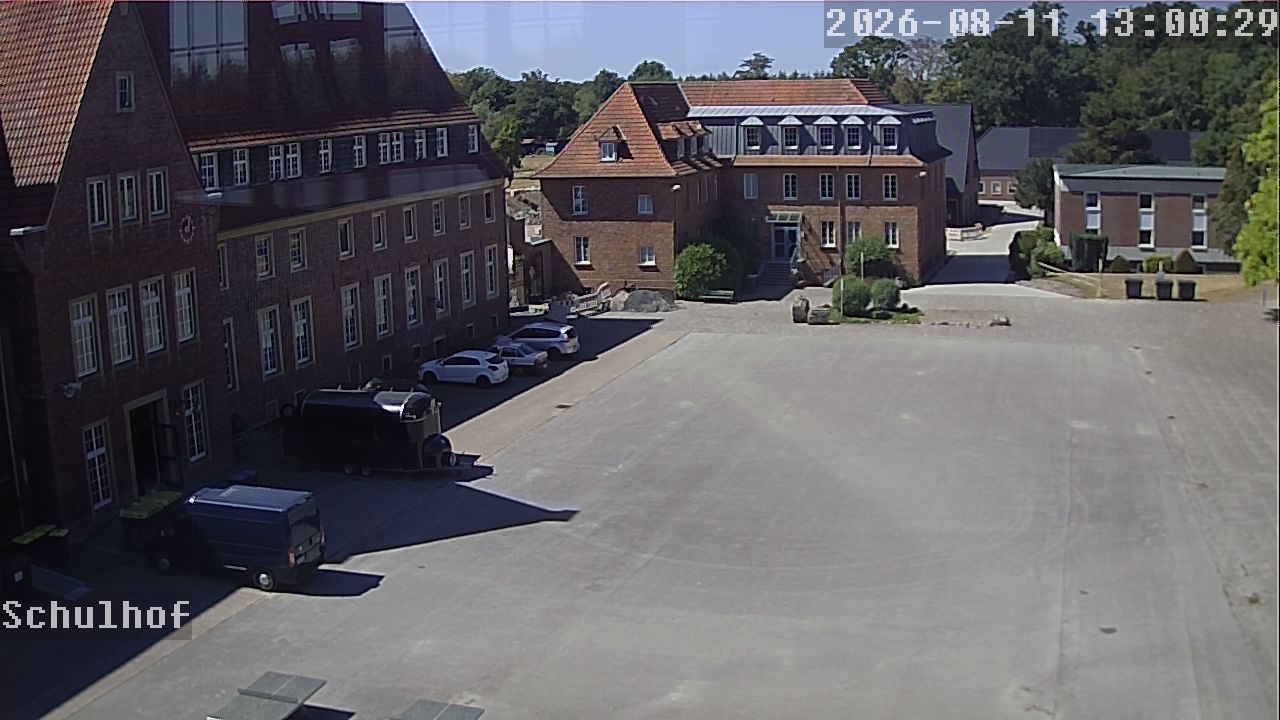 Webcam Schulhof 13:00