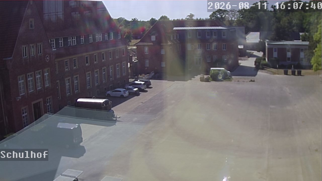 Webcam Schulhof 16:07