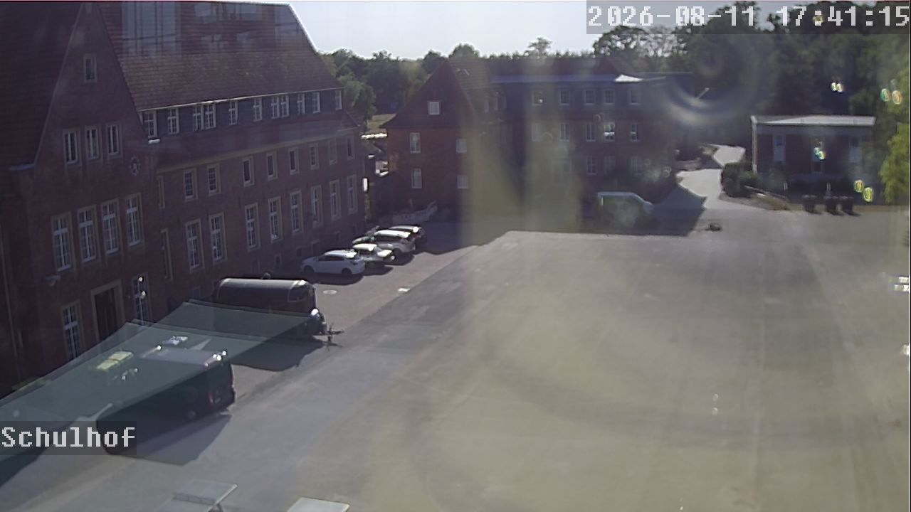 Webcam Schulhof 17:41