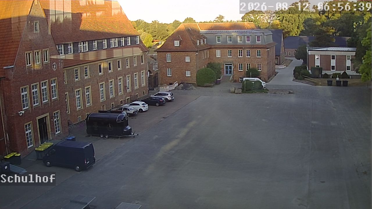 Webcam Schulhof 06:56