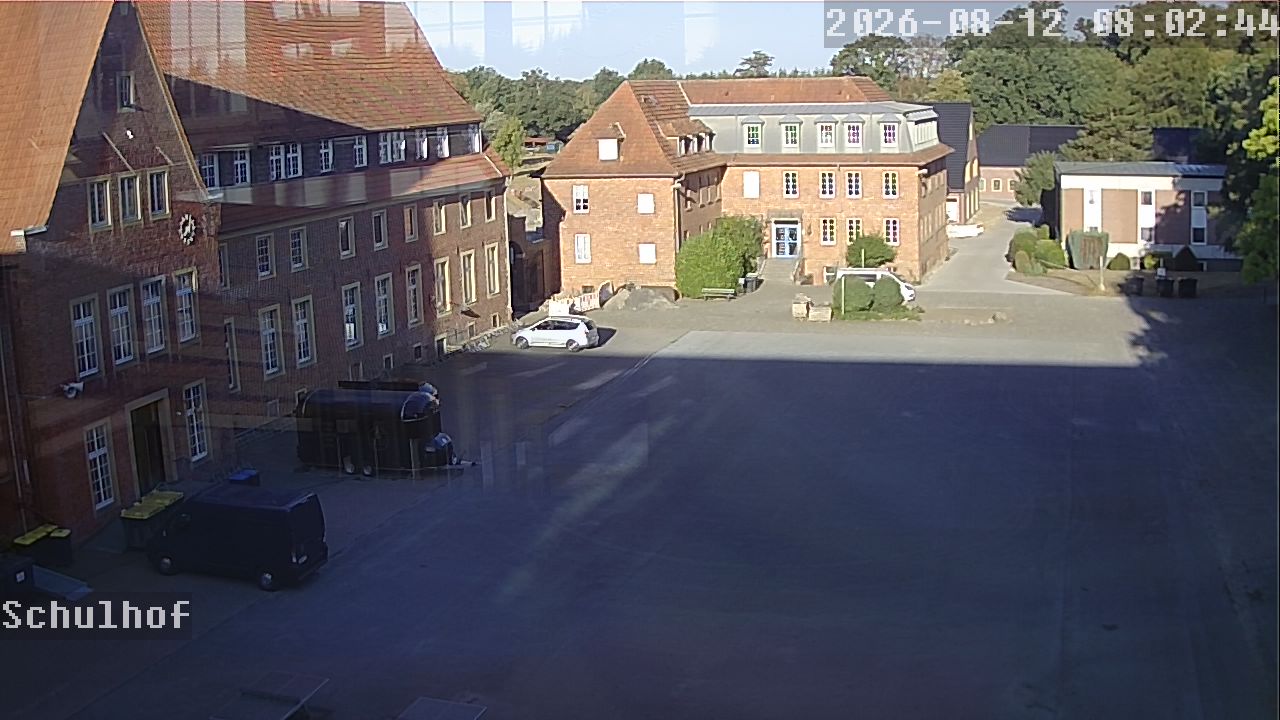 Webcam Schulhof 08:02