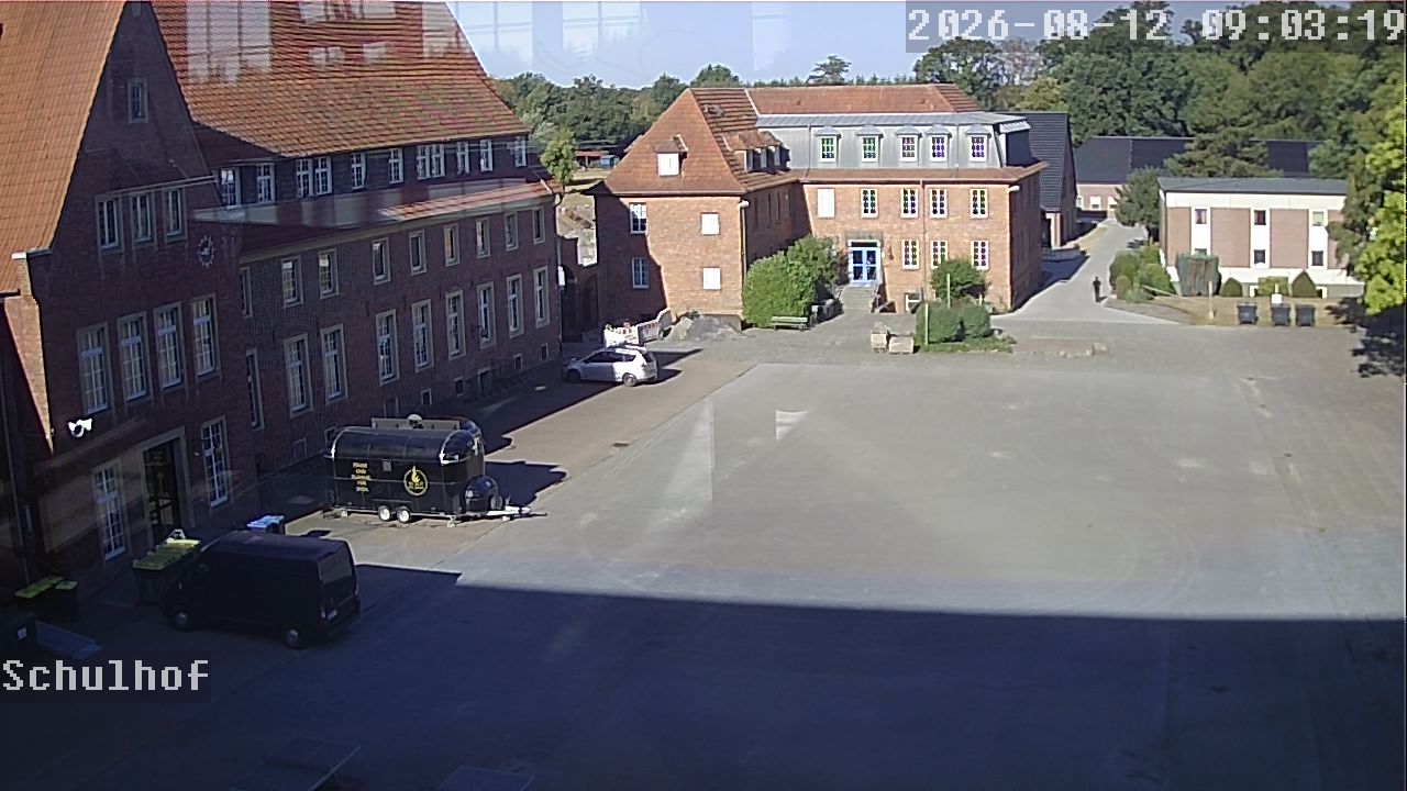 Webcam Schulhof 09:03