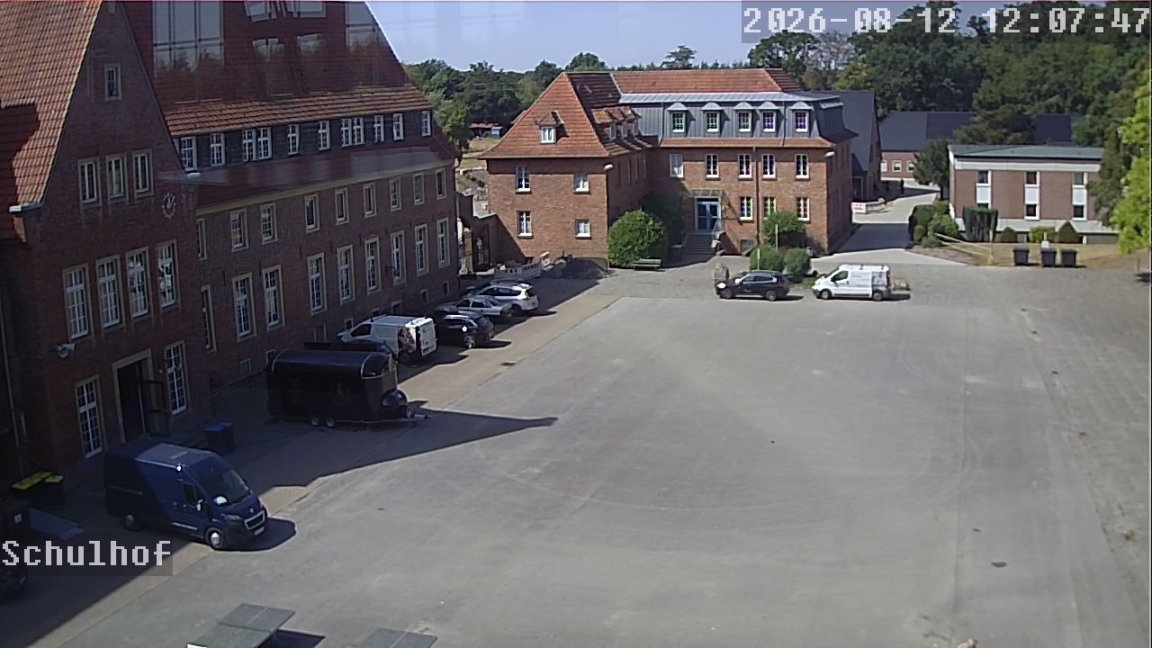 Webcam Schulhof 12:07