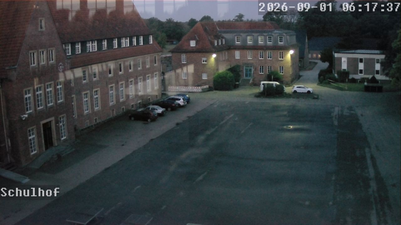 Webcam Schulhof 06:17
