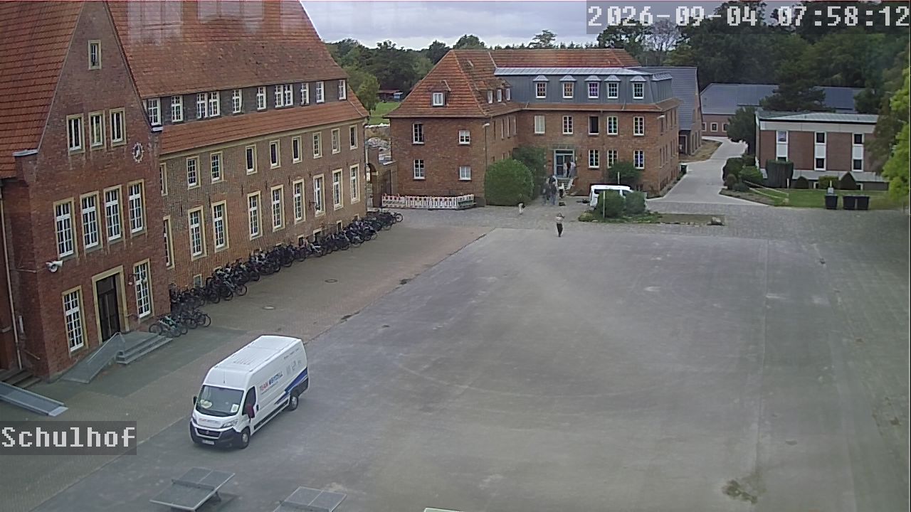Webcam Schulhof 07:58