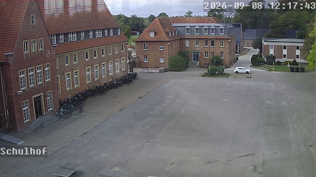 Webcam Schulhof 12:17