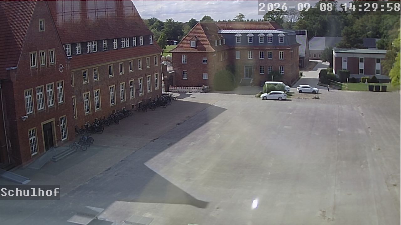 Webcam Schulhof 14:30