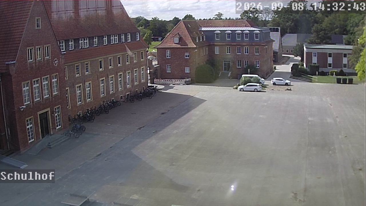 Webcam Schulhof 14:32