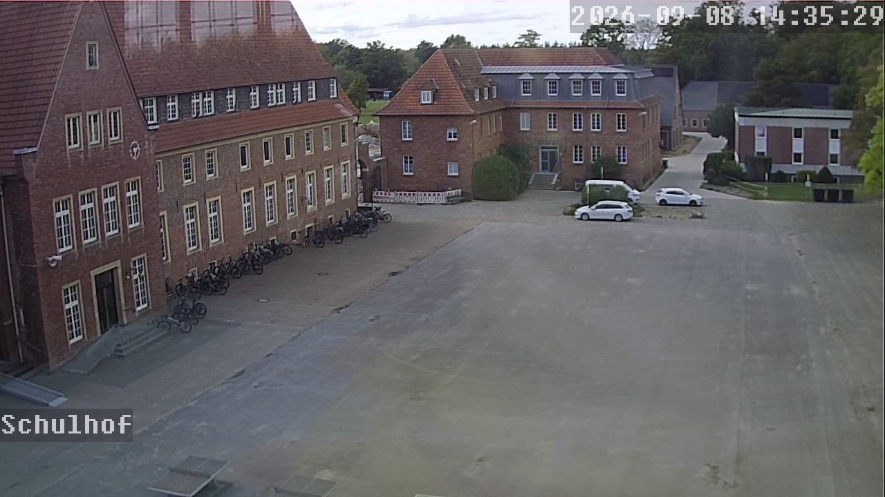 Webcam Schulhof 14:35
