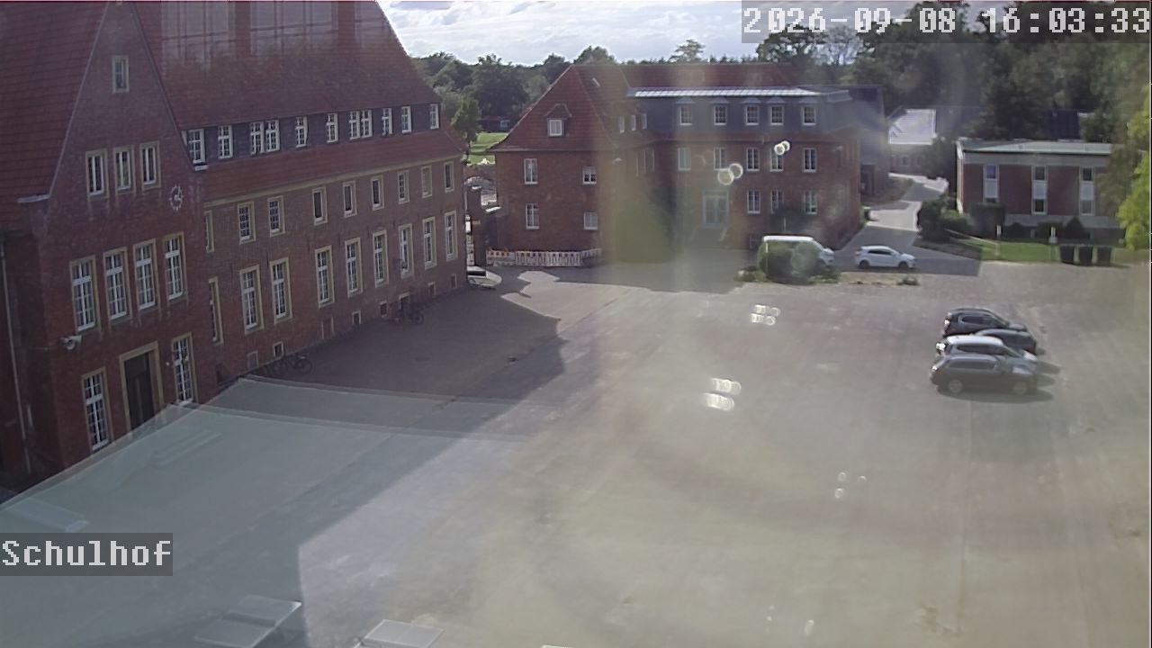 Webcam Schulhof 16:03