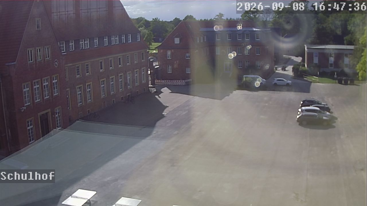 Webcam Schulhof 16:47