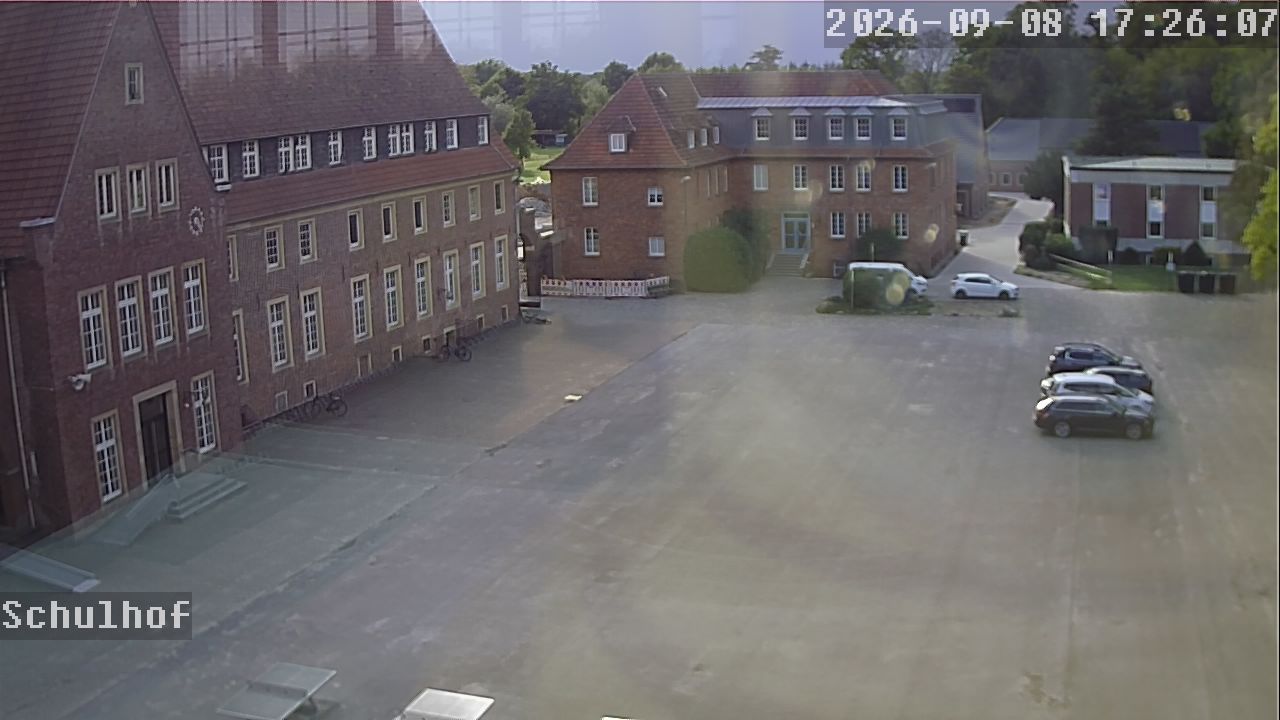 Webcam Schulhof 17:26