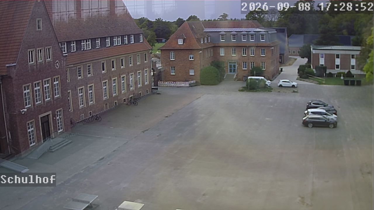 Webcam Schulhof 17:28