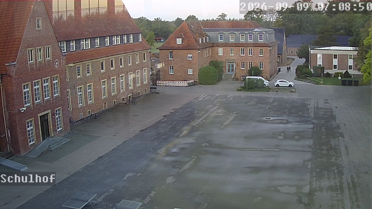 Webcam Schulhof 07:08