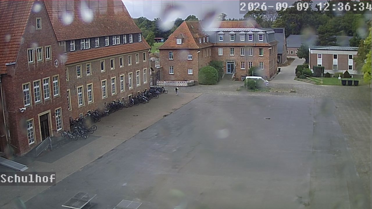 Webcam Schulhof 12:36