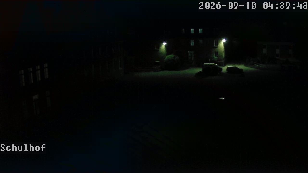 Webcam Schulhof 04:39