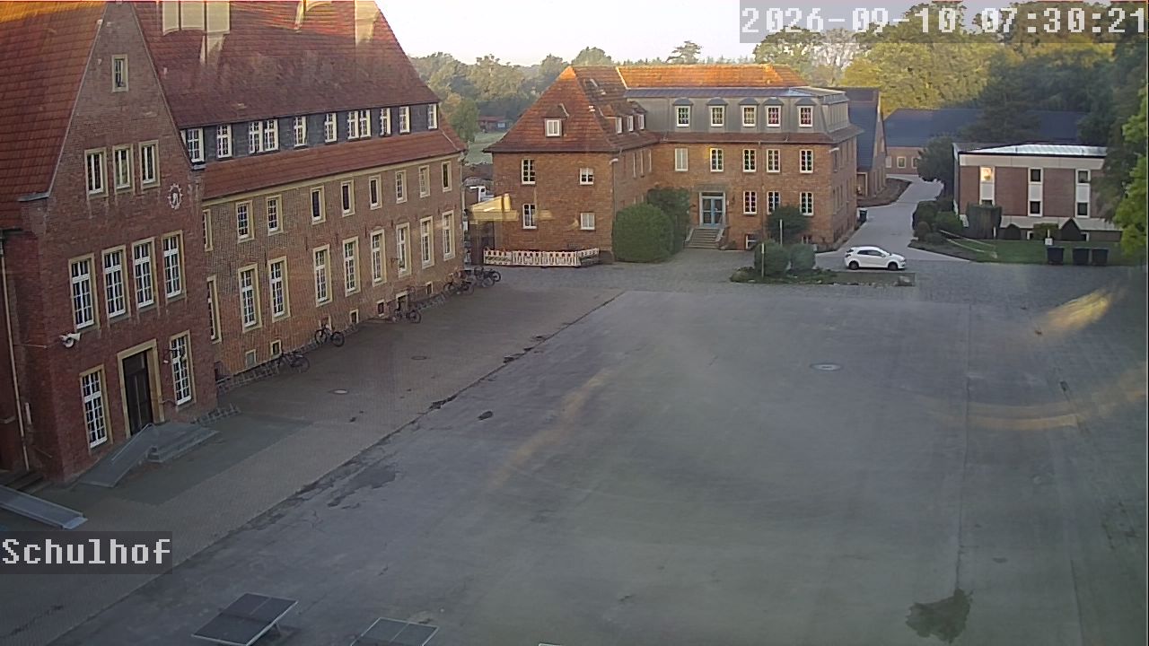 Webcam Schulhof 07:30