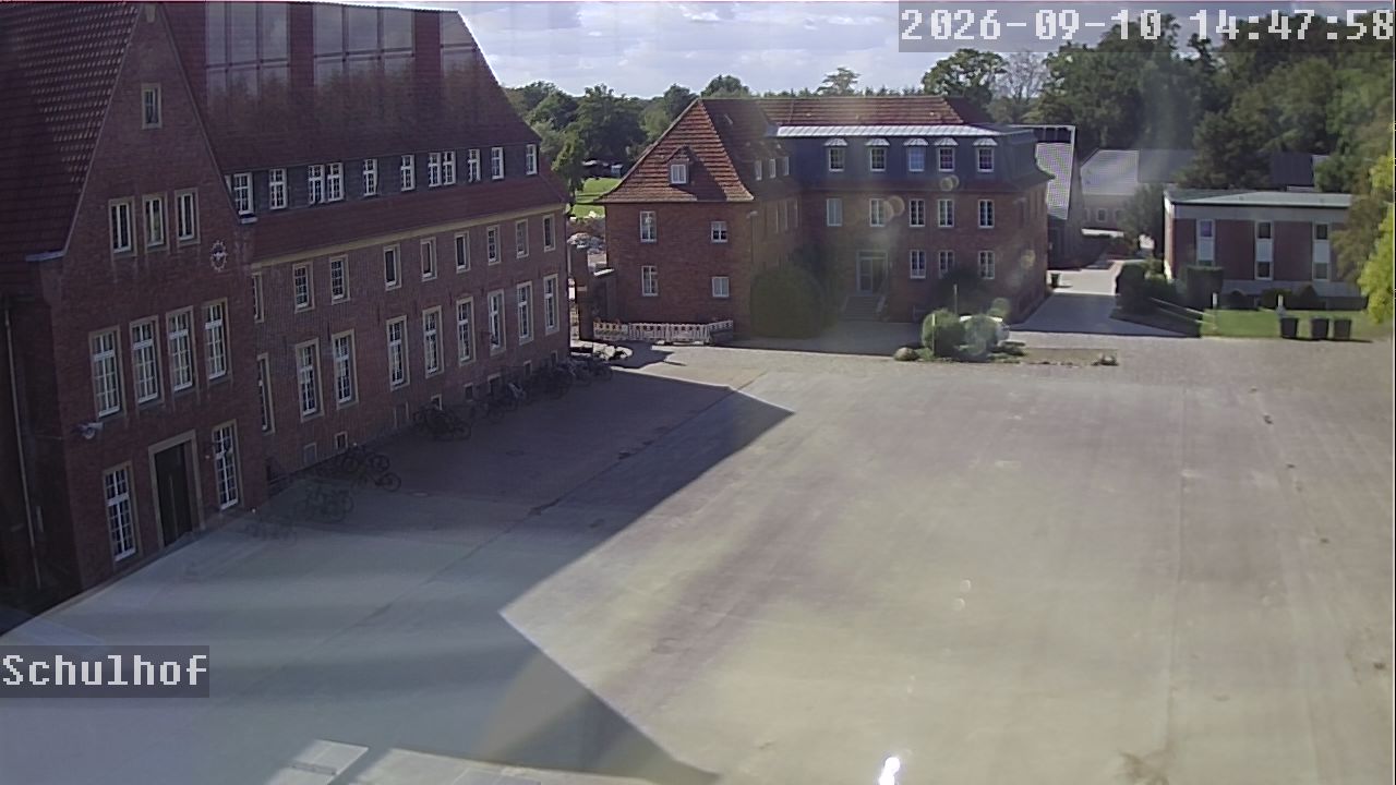 Webcam Schulhof 14:47