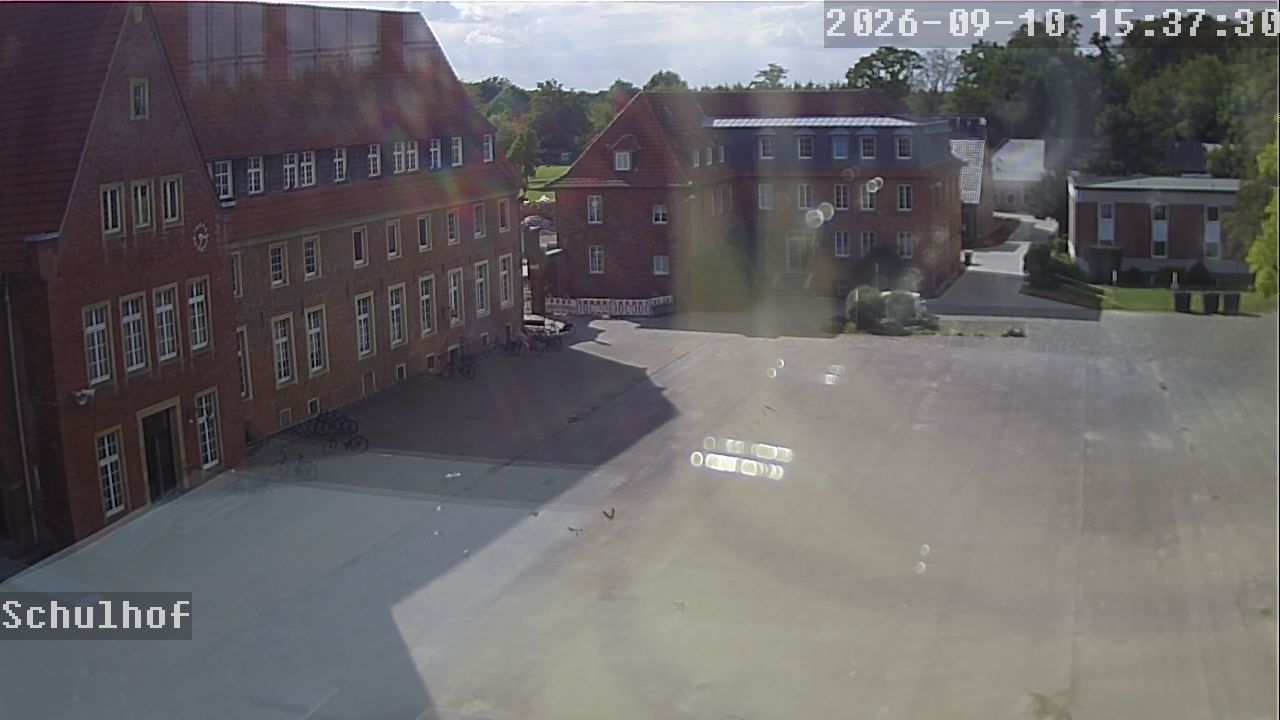 Webcam Schulhof 15:37