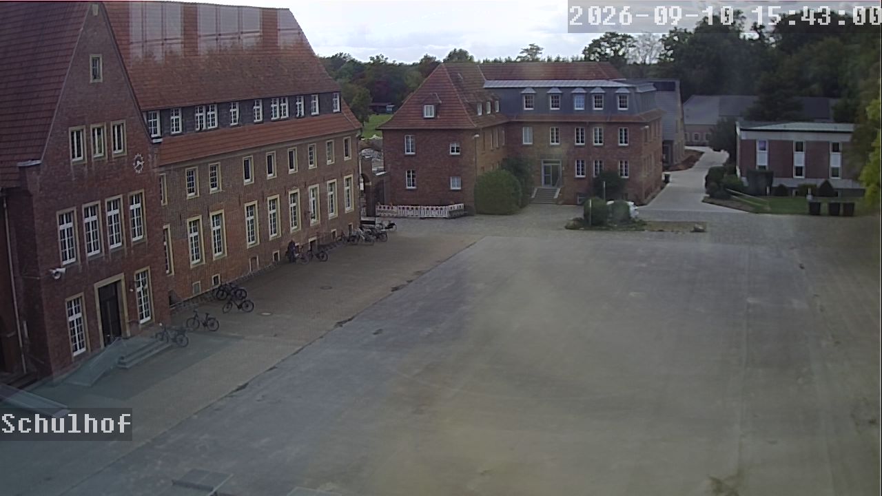 Webcam Schulhof 15:43