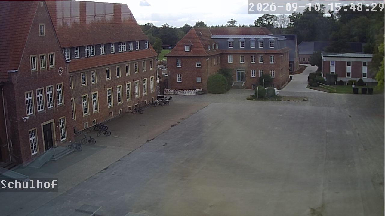 Webcam Schulhof 15:48