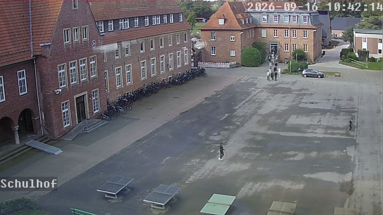 Webcam Schulhof 10:42