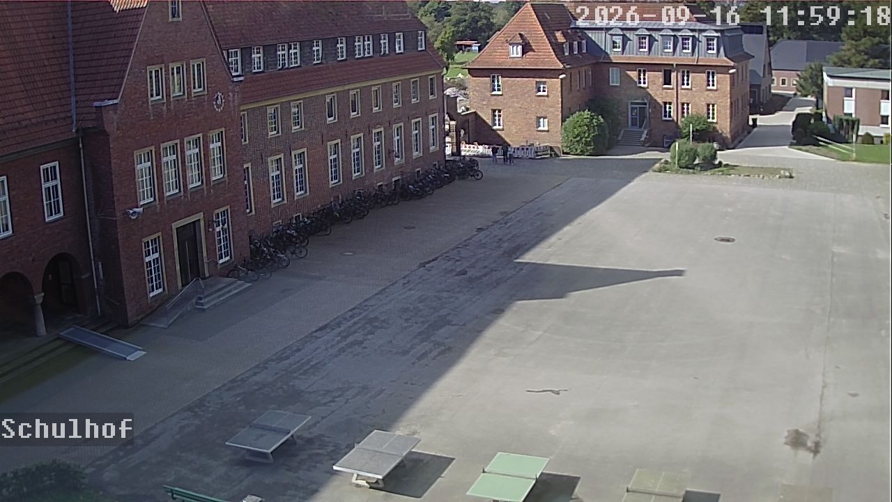 Webcam Schulhof 11:59