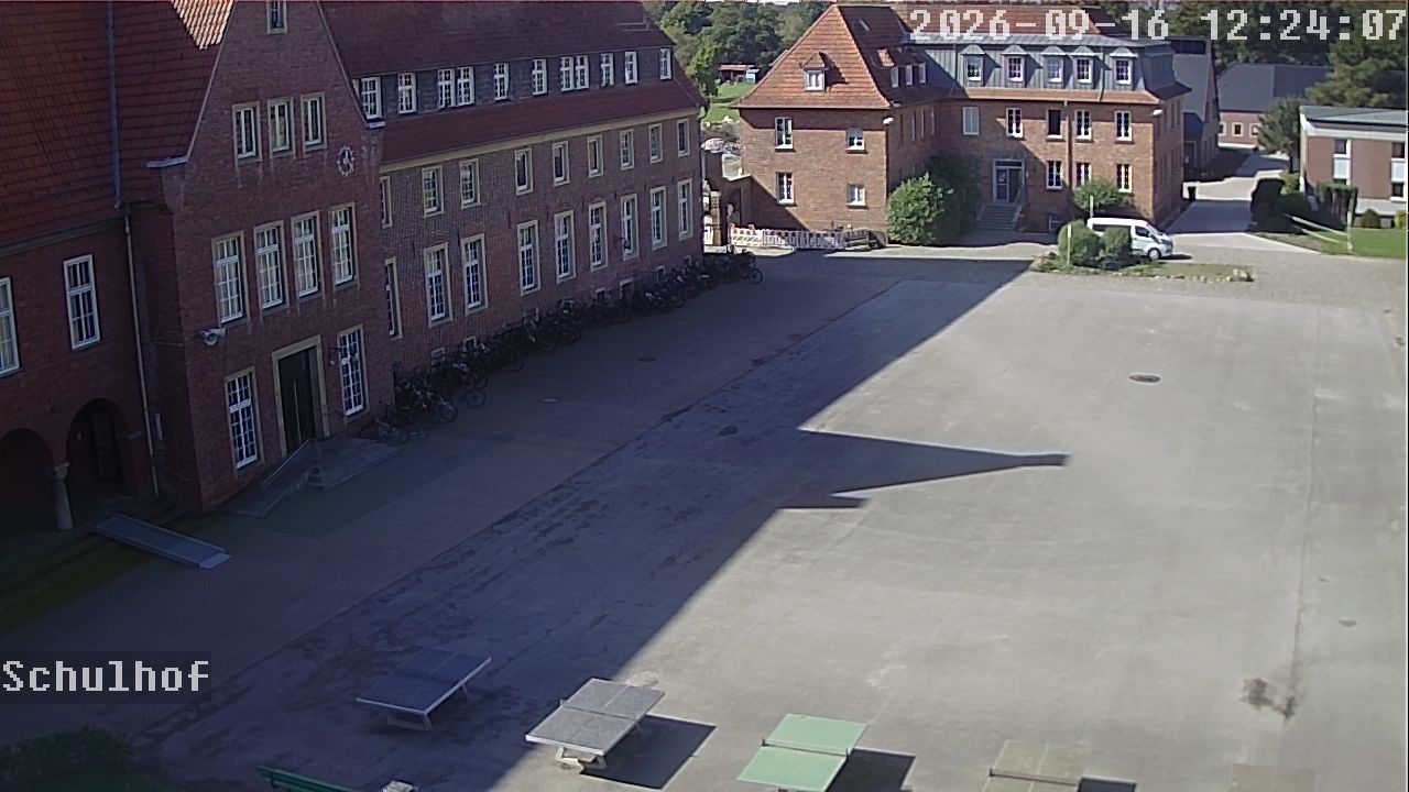 Webcam Schulhof 12:24