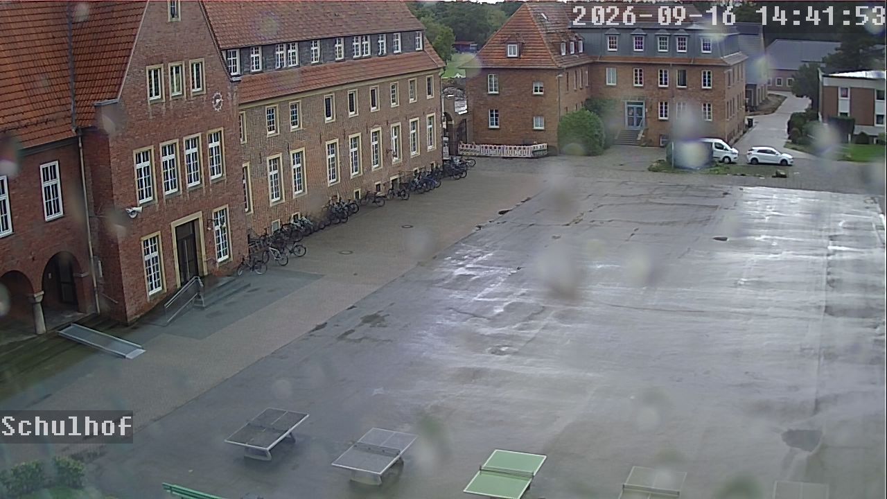 Webcam Schulhof 14:41