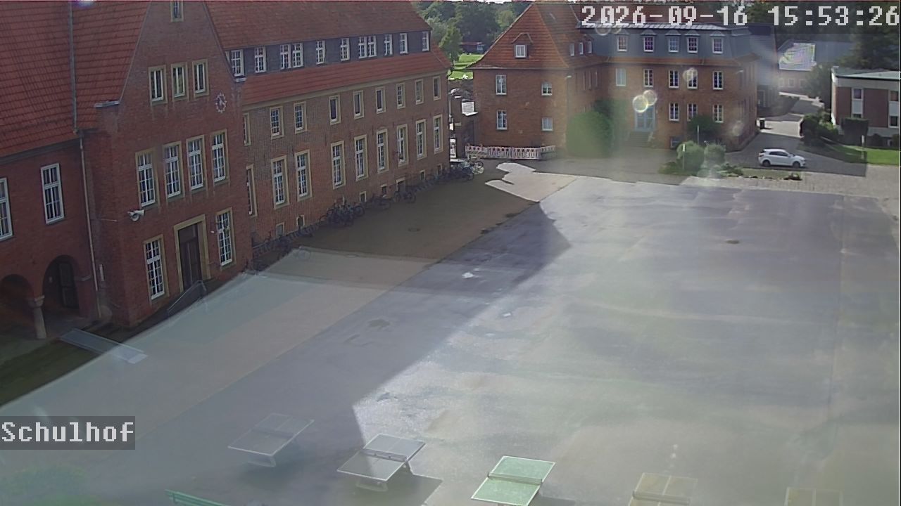 Webcam Schulhof 15:53