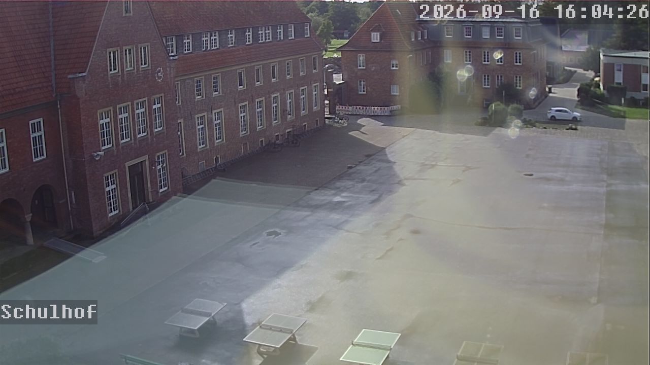 Webcam Schulhof 16:04