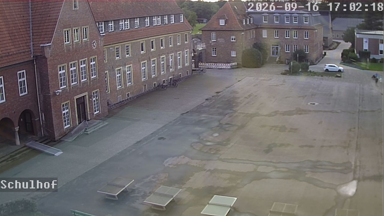 Webcam Schulhof 17:02
