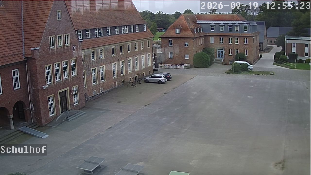 Webcam Schulhof 12:55