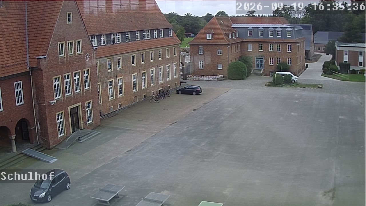 Webcam Schulhof 16:35