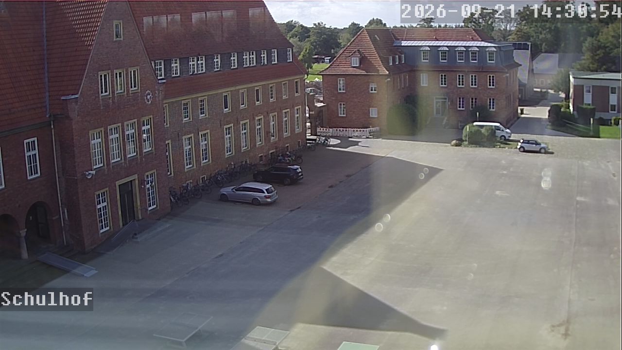 Webcam Schulhof 14:30