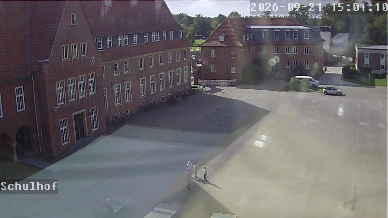 Webcam Schulhof 15:01