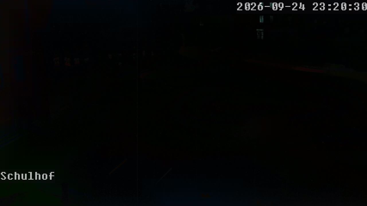 Webcam Schulhof 23:20