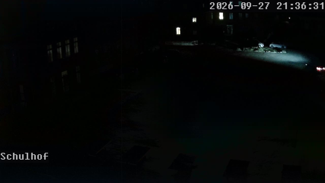Webcam Schulhof 21:36
