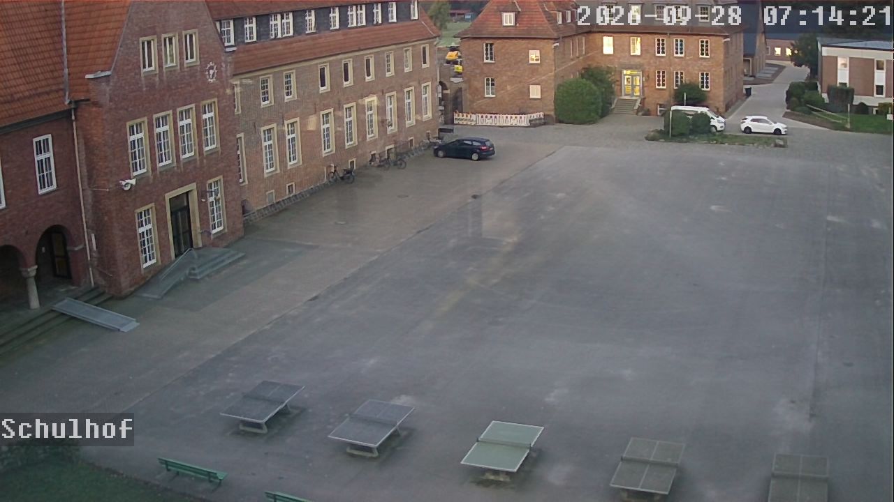 Webcam Schulhof 07:14