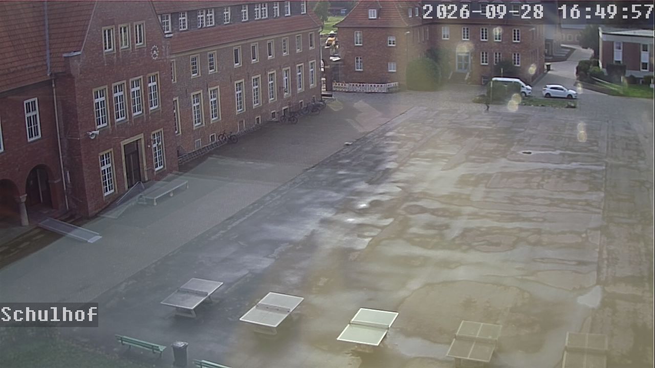 Webcam Schulhof 16:49