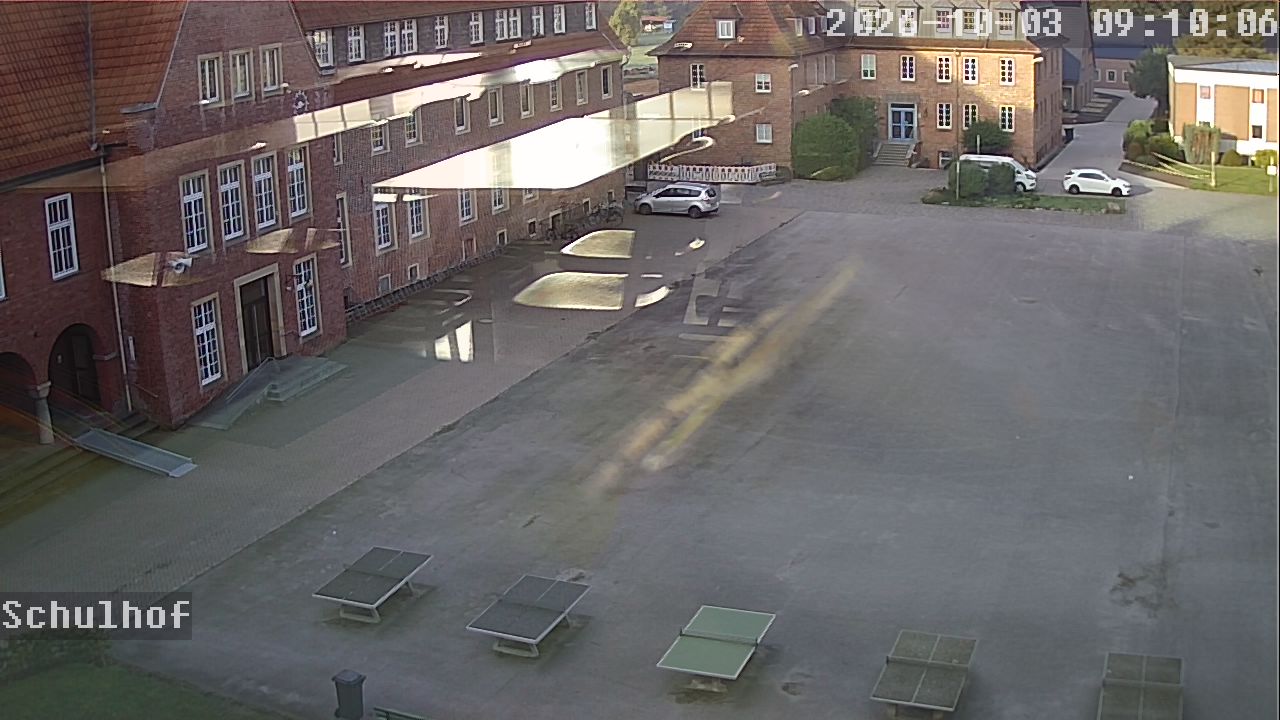Webcam Schulhof 09:10