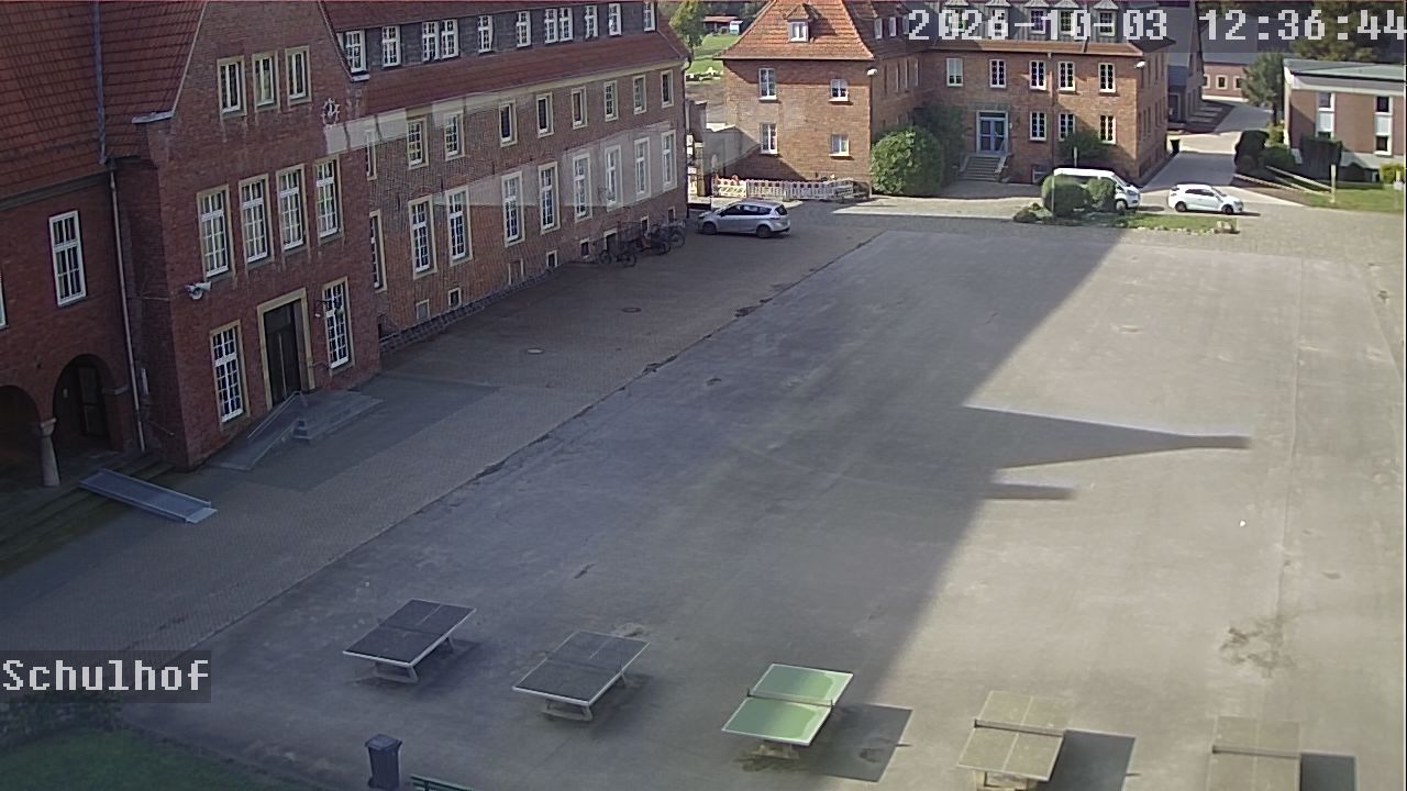 Webcam Schulhof 12:36