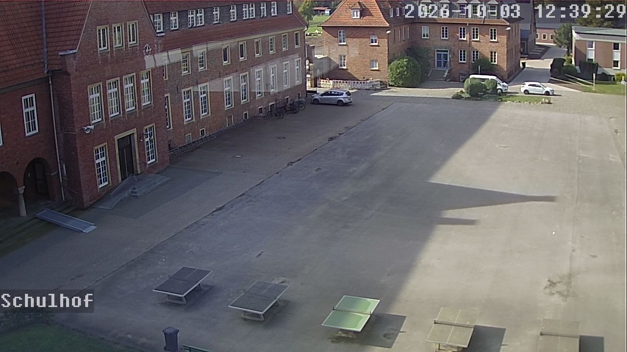 Webcam Schulhof 12:39