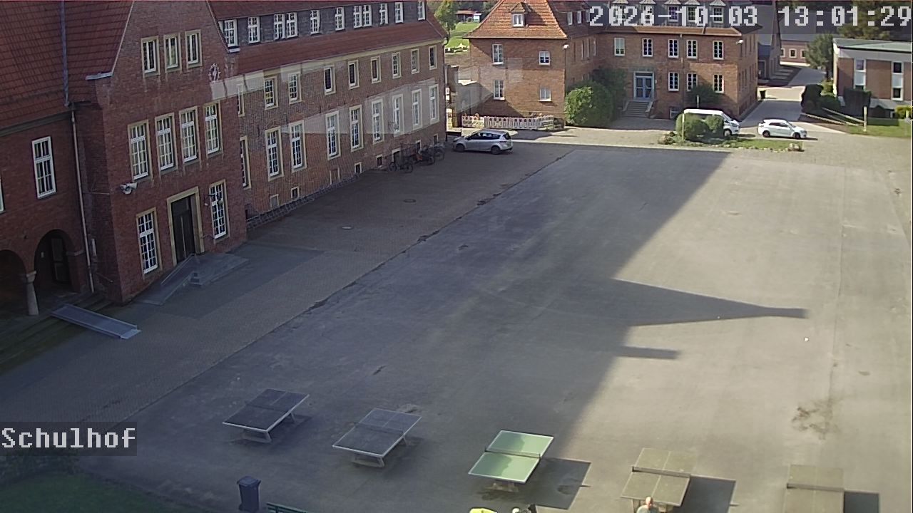 Webcam Schulhof 13:01