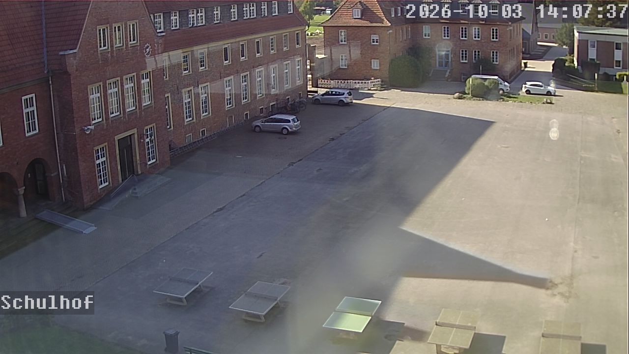 Webcam Schulhof 14:07