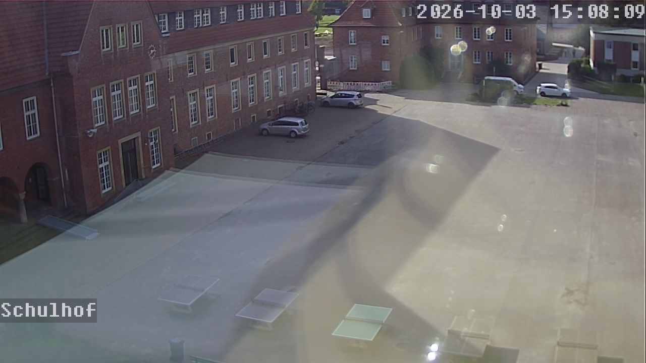Webcam Schulhof 15:08